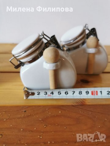 Порцеланови бурканчета за подправки, снимка 4 - Прибори за хранене, готвене и сервиране - 38661196