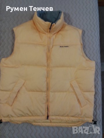 Зимен   пухен  елек  Tommy   Hilfiger.    Почти нов .  Перфектно състояние.  Размер  XL . , снимка 5 - Якета - 39107038