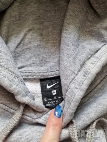 Страхотен мъжки пуловер NIKE размер M, снимка 4 - Суичъри - 48807892