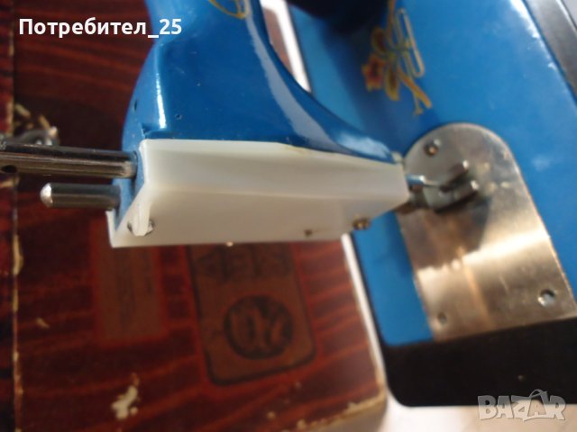 АНТИКВАРНА ИГРАЧКА-ШЕВНА МАШИНА, снимка 4 - Антикварни и старинни предмети - 43562751