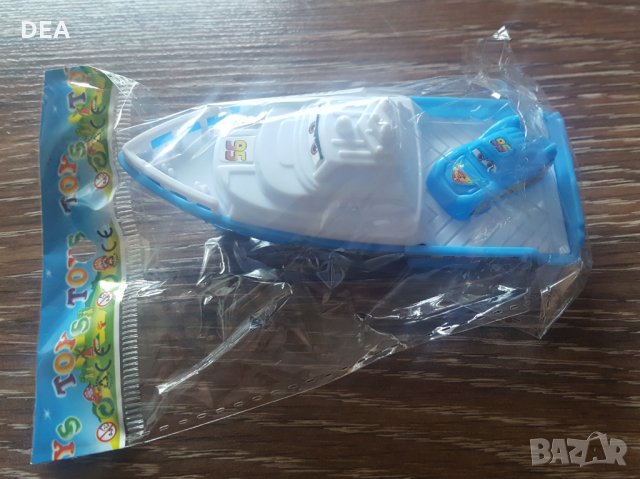 Дебели дънки Хага 86см-10лв+подарък НОВИ, снимка 7 - Панталони и долнища за бебе - 28246271