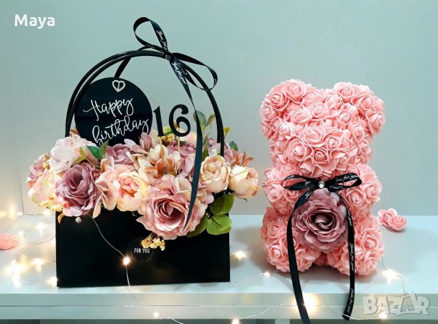 Комплект-Луксозна чанта с цветя и мече от рози, снимка 1 - Изкуствени цветя - 33493366