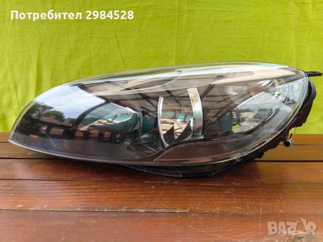 Фар за Volvo V40 / Волво В40, снимка 2 - Части - 51002769