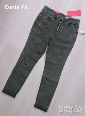 Дънки с накъсан ефект и леко увиснало дъно в милитъри зелен и в розов цвят, снимка 2 - Дънки - 28605692