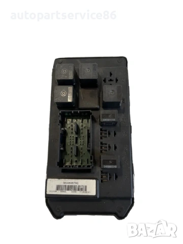 Кутия с предпазители за Jeep Commander 3.0 CRD (2010) 56048367AE, снимка 2 - Части - 53469561