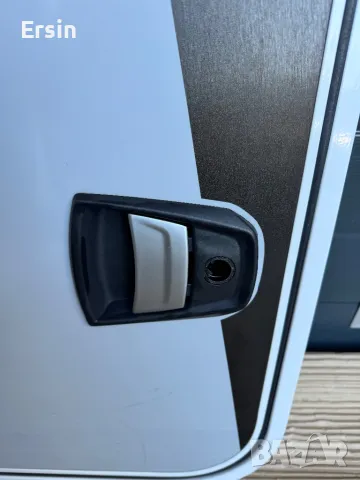 Оригинална сервизна врата Zambelli За Кемпер Цена 350.00 лева, снимка 4 - Къмпинг мебели - 48433260