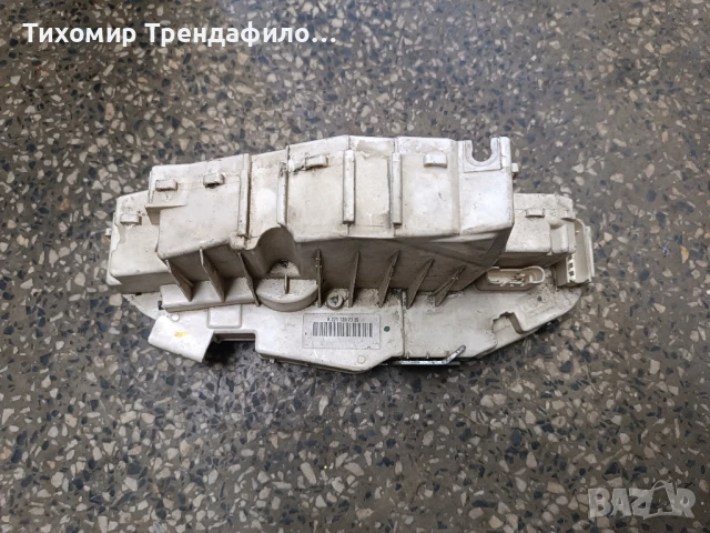 предна лява шофьорска брава Door lock A 221 720 2335 , w221 mercedes ,мерцедес , a2217202335, снимка 6 - Части - 51317967