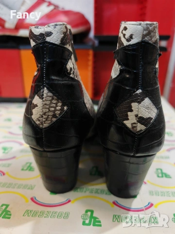 Страхотни дамски боти 40 номер , снимка 6 - Дамски боти - 53329330