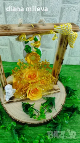 Дървена рамка с декорация в жълто!!, снимка 2 - Декорация за дома - 49136339