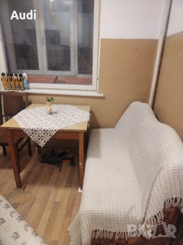 Продавам гарсионера в саниран блок на нисък етаж. кв. Бузлуджа, снимка 6 - Апартаменти - 41086042