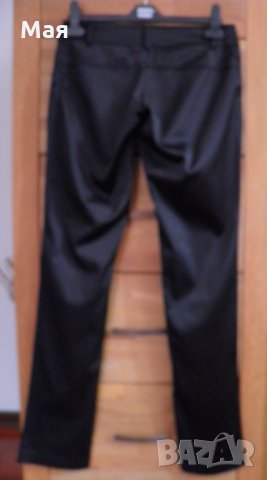 Дамски черен панталон от еластичен сатен, снимка 2 - Панталони - 27885301