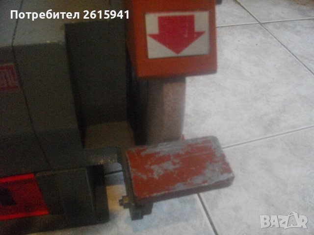 500 Вата-ф180мм-Руски Комбиниран Шмиргел/Дисков Шлайф-Масивен-14кг-ТЕМП ТУ16-Отличен-Като Нов, снимка 8 - Други инструменти - 39107812