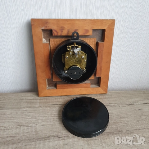 Стенен механичен часовник, снимка 7 - Антикварни и старинни предмети - 52575284