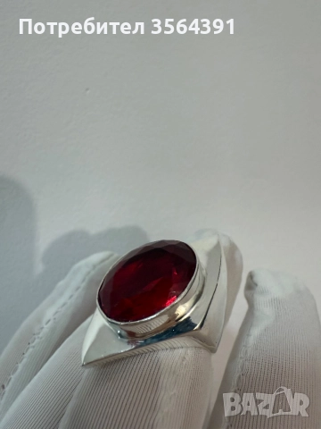 Сребърен пръстен с червен кристал, снимка 3 - Пръстени - 52745444
