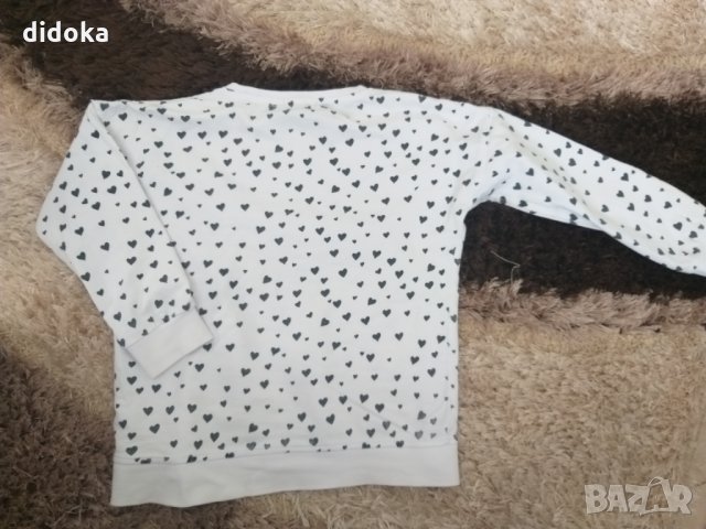 Блуза на сърчица , снимка 2 - Детски Блузи и туники - 28744594