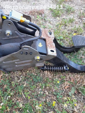 педали ситроен ц3, снимка 3 - Части - 50803062