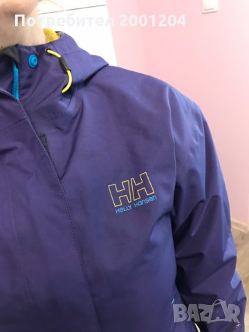 Оригинална Дамска ветровка на Helly Hansen М размер