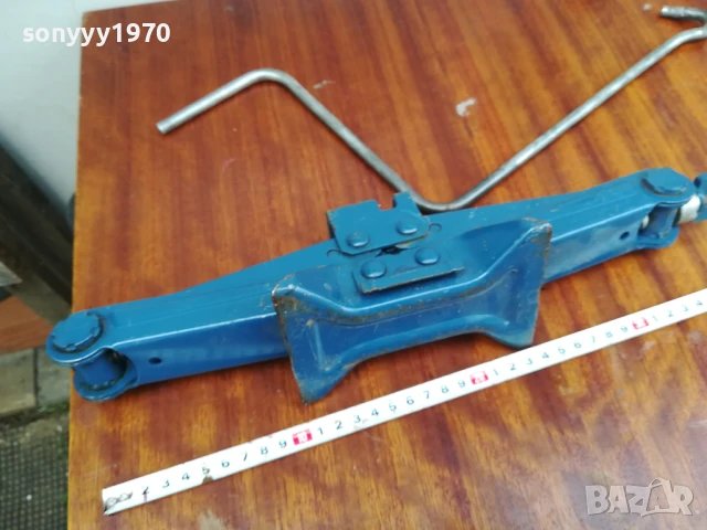 GOODMAN-АВТО КРИК С ВЪРТОК/МАНИВЕЛА 0906251800, снимка 2 - Аксесоари и консумативи - 50606293