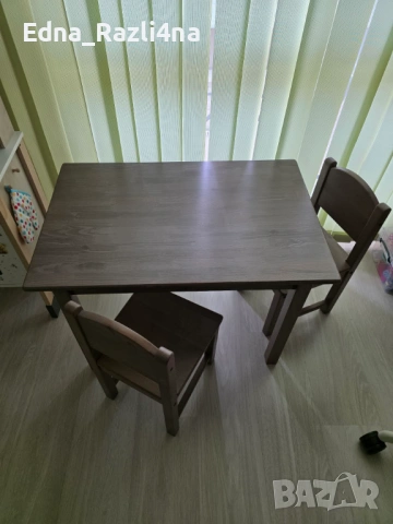 Дървена детска маса с 2 столчета