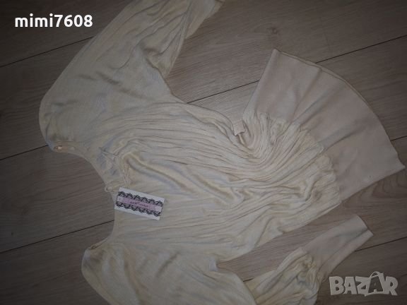 Намаление!!!Дамска готина блуза, финно плетиво,гръцко деколте-последна  , снимка 1 - Блузи с дълъг ръкав и пуловери - 26537242