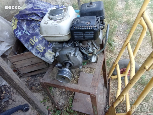 Honda двигател за всичко с редуктор, снимка 3 - Селскостопанска техника - 50954236