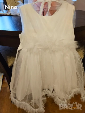 Официална бяла бебешка рокля с панделка за кръщене, рожден ден или шаферка размер 86, снимка 3 - Бебешки рокли - 51076301