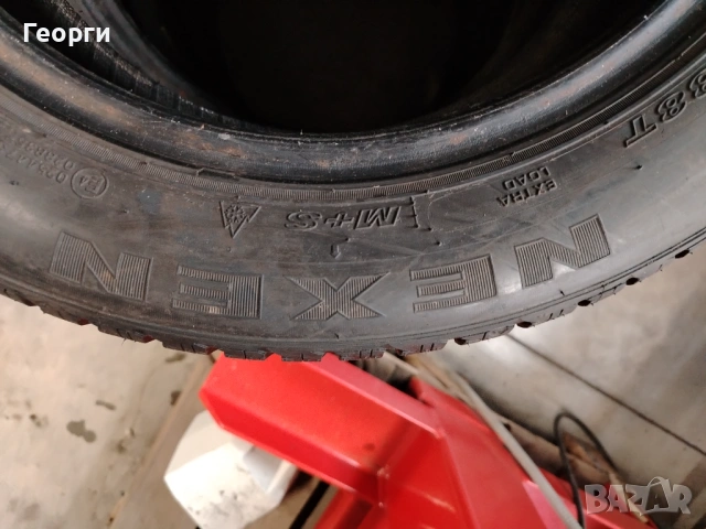 4бр.зимни гуми 185/60/15 Nexen, снимка 5 - Гуми и джанти - 53217781
