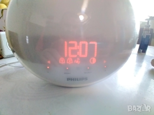 Нощна лампа с часовник и радио PHILIPS HF3520, снимка 10 - Друга електроника - 52349749