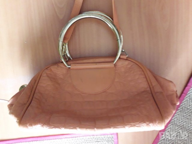 Дамска кожена малка чанта и чехли или поотделно, снимка 7 - Чанти - 28577487