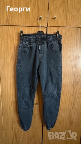 Черни дънки