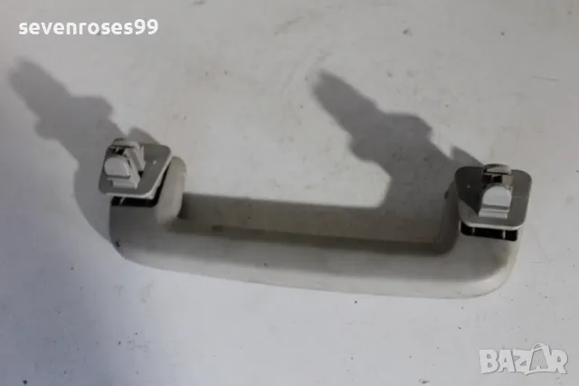 Дръжка таван дясна Форд Фиеста 6 2011 1.4tdci 68hp Ford Fiesta 6, снимка 2 - Части - 48307071