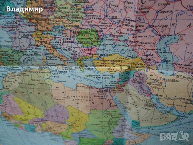 Политическа карта на света от 1962 г. и 1981 г., снимка 9 - Енциклопедии, справочници - 50749041