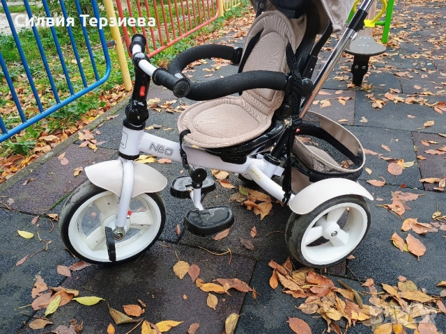 Триколка Lorelli - Neo, Ivory, с въздушни гуми, бежова, снимка 7 - Детски велосипеди, триколки и коли - 52212931