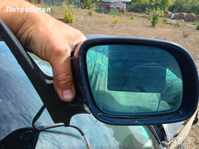 Огледала за Голф 4 перфектна работа и състояние , снимка 2 - Части - 51876201