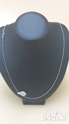 Сребърно колие