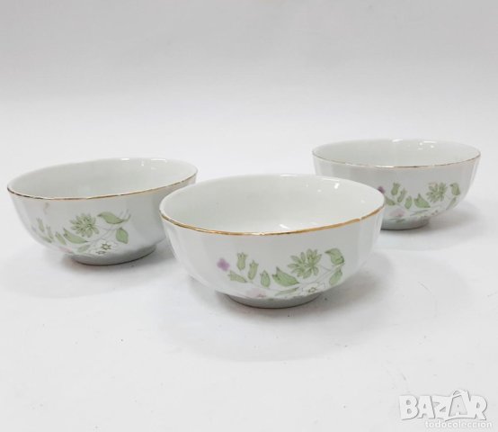 3 Порцеланови купички, китка - Нови пазар(11.2), снимка 1