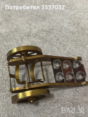 Ретро поставка за бутилка с 6 броя чаши , снимка 5 - Антикварни и старинни предмети - 53484132