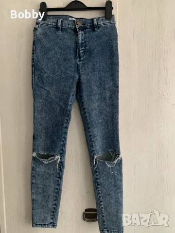 Дънки с кръпки Reserved 10-12 год.