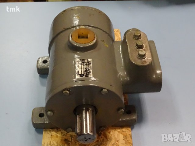 Хидравлична бутална помпа Н-401 , снимка 2 - Резервни части за машини - 32237952