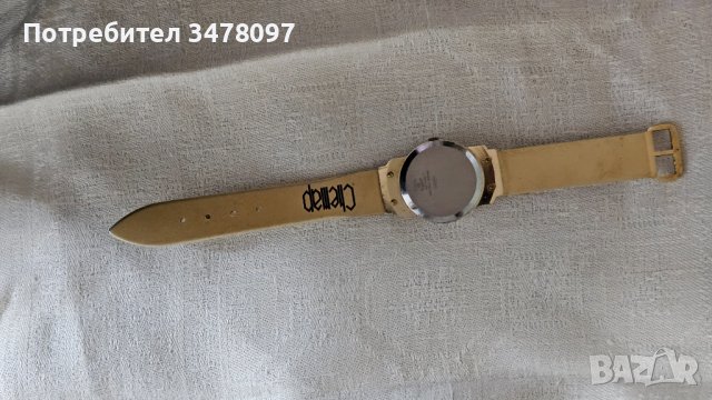 Часовник за стена-Швейцария, снимка 2 - Стенни часовници - 43698170