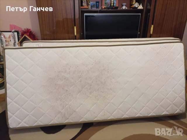 2бр. използвани еднолицеви матраци 82/190