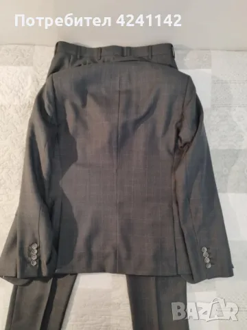 Мъжки официален костюм Paruchev /сиво каре/ размер S, снимка 6 - Костюми - 47300976