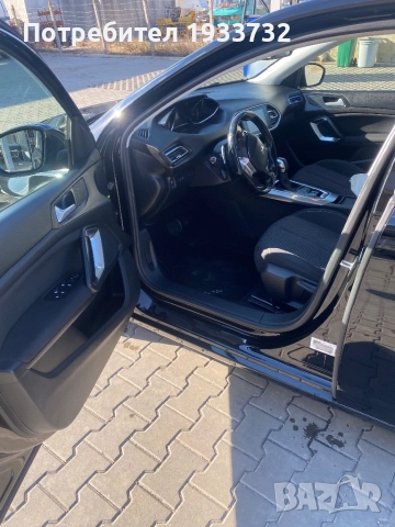 Peugeot 308 2019г., снимка 8 - Автомобили и джипове - 52777762