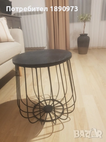 помощна масичка