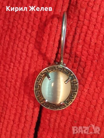 СКЪПОЦЕННА СРЕБЪРНА ОБЕЦА ВЕРСАЧЕ - СРЕБРО 925  ШЛИФОВАНО БЯЛО КОТЕШКО ОКО 25958, снимка 2 - Обеци - 35770201