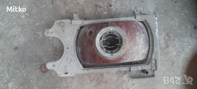 Фар Десен БОШ за Ауди 80 Б2 1984г / Audi 80 B2 1984y, снимка 3 - Части - 39960061