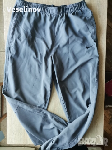 Nike dry-fit размер L , снимка 2 - Спортни дрехи, екипи - 51870036