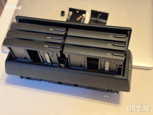 Касетник bmw e36  , снимка 2 - Аксесоари и консумативи - 53453236