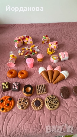 Детски играчки торта, бисквити и други сладки лакомства