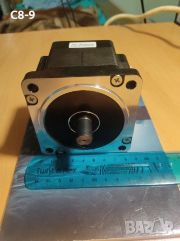 Стъпков двигател/мотор, снимка 2 - Друга електроника - 53432374